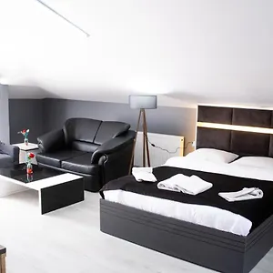 Apart Otel Lions